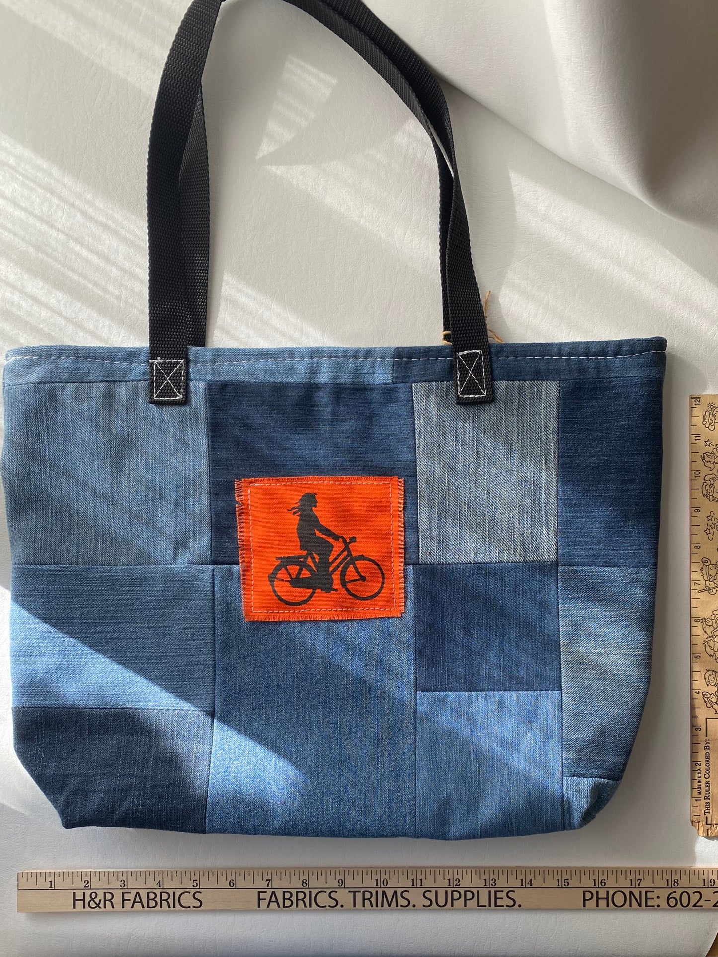 E-bike Anyclub Upcycled Denim Tote Bag