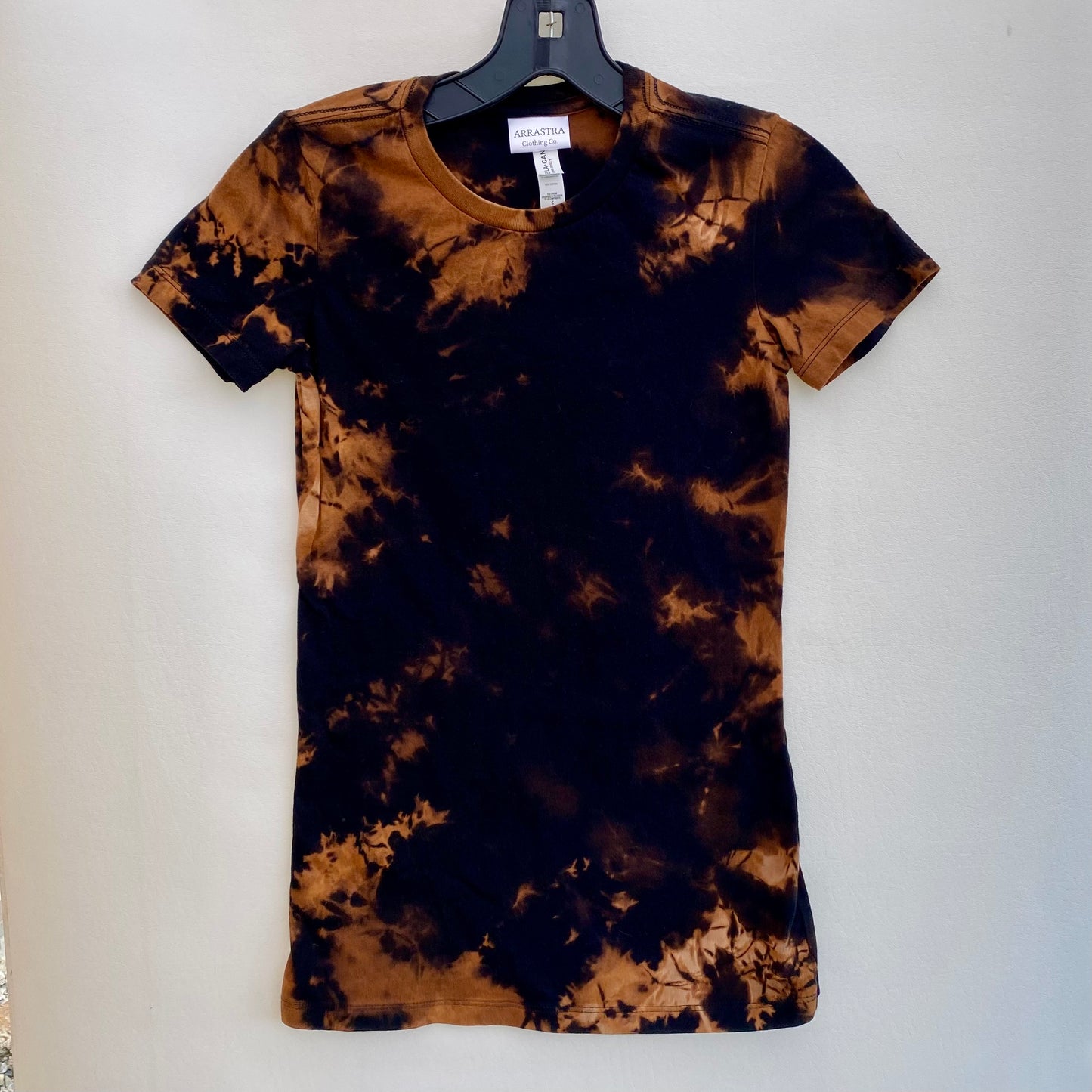 Short Sleeve Bleach Dye  Athletic T-Shirt